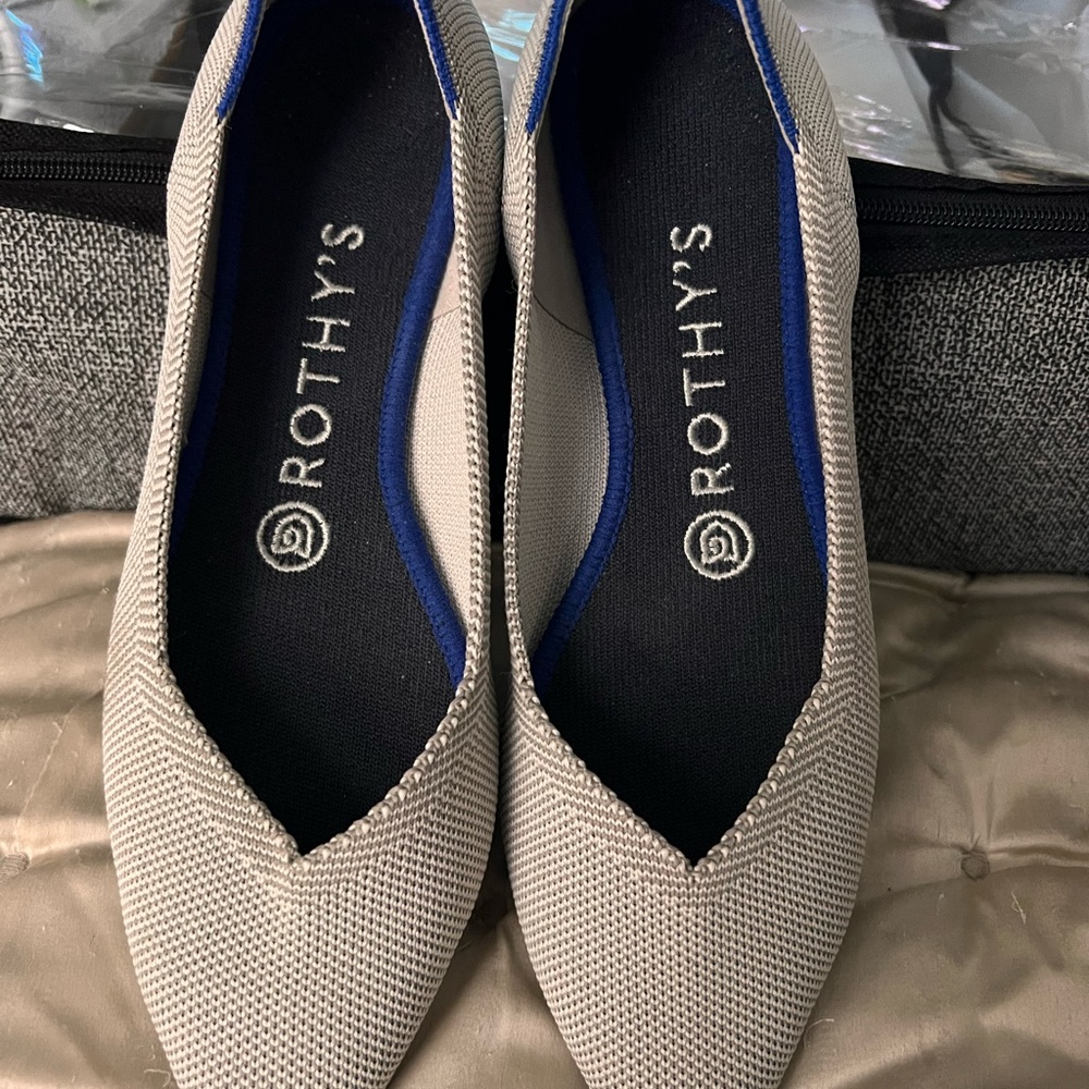 Rothy's Women's Cream and Blue Flats